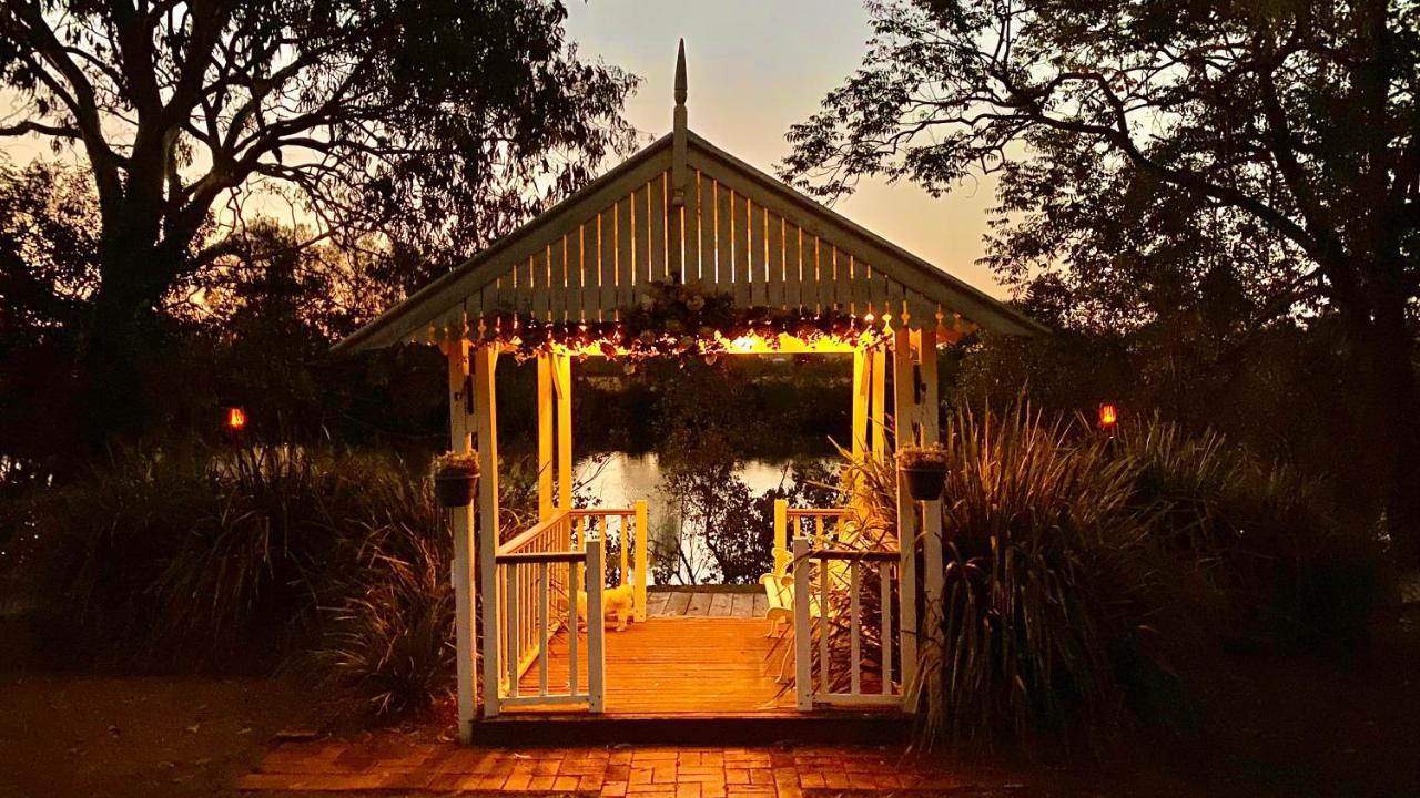 Bli Bli House Riverside Retreat Twin Waters Exterior foto